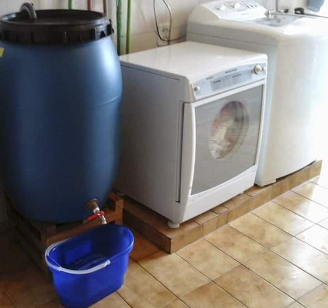 Como economizar água com a sua máquina de lavar roupas